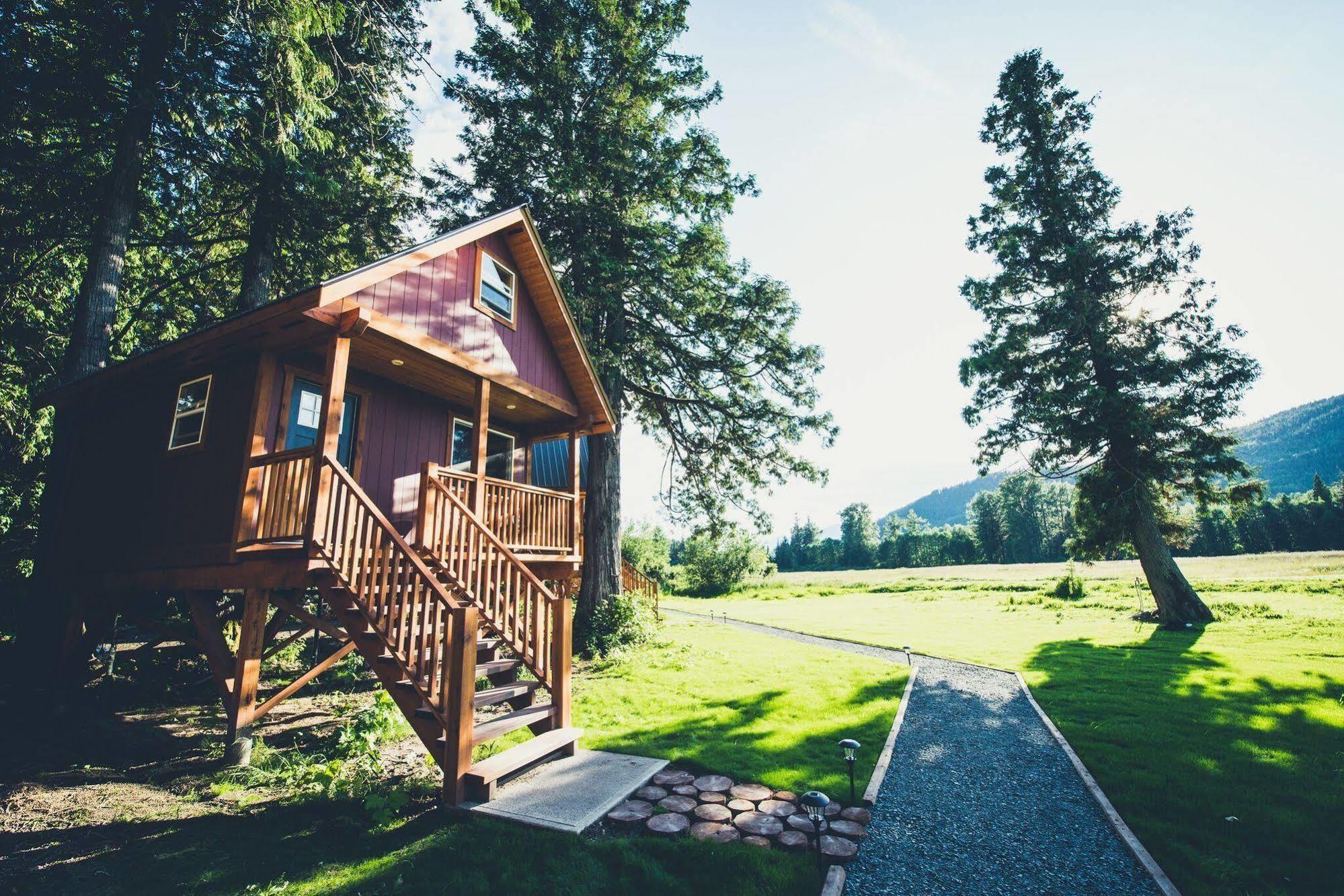 Hidden Acres Farm And Treehouse Resort Terrace Ngoại thất bức ảnh